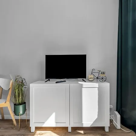 Διαμέρισμα City Center Studio - Park, Subway Nearby - By Rentujemy Βαρσοβία